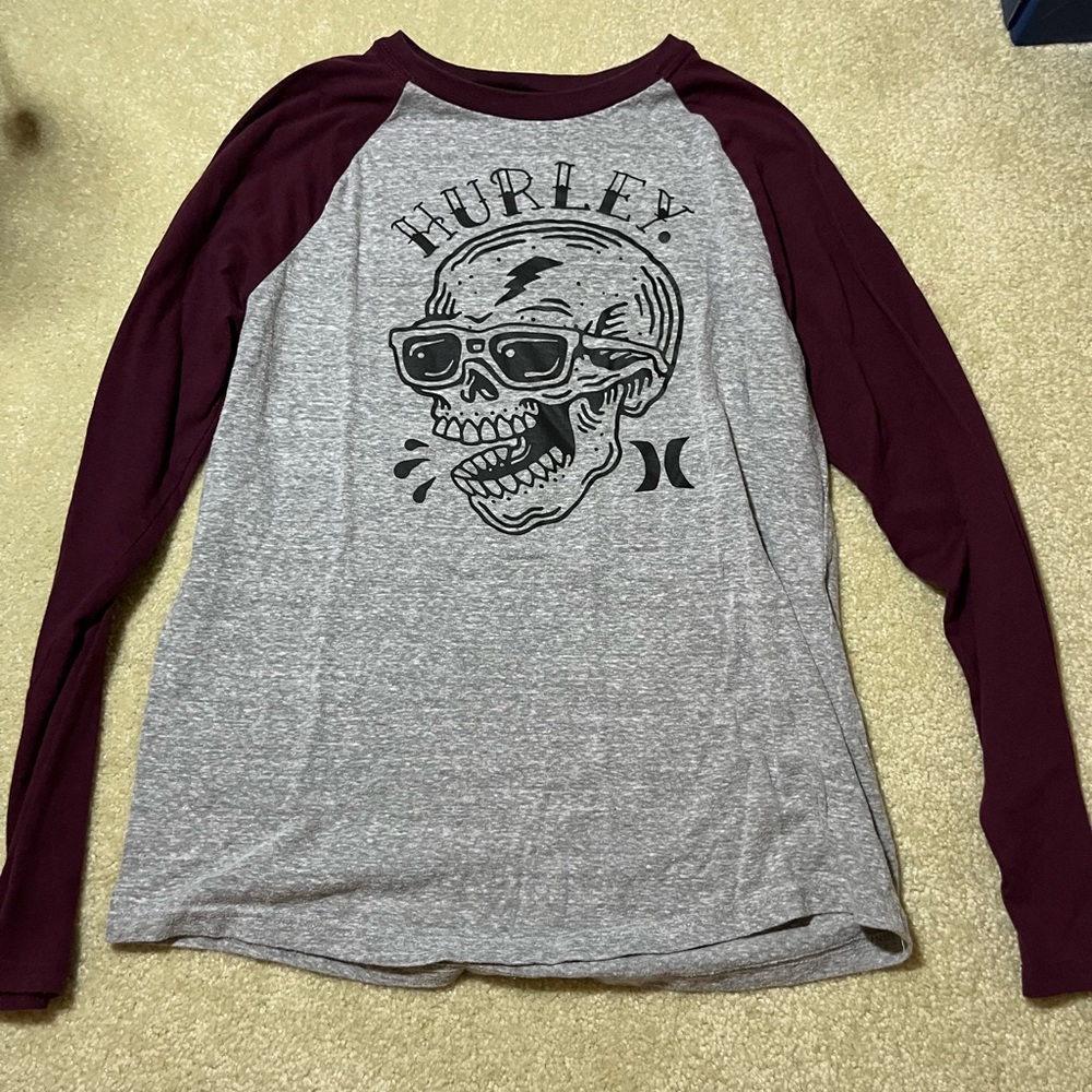 Hurley t shirt